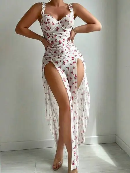 لباس خواب فنر دار سفید Xl 🌸 (کپی)